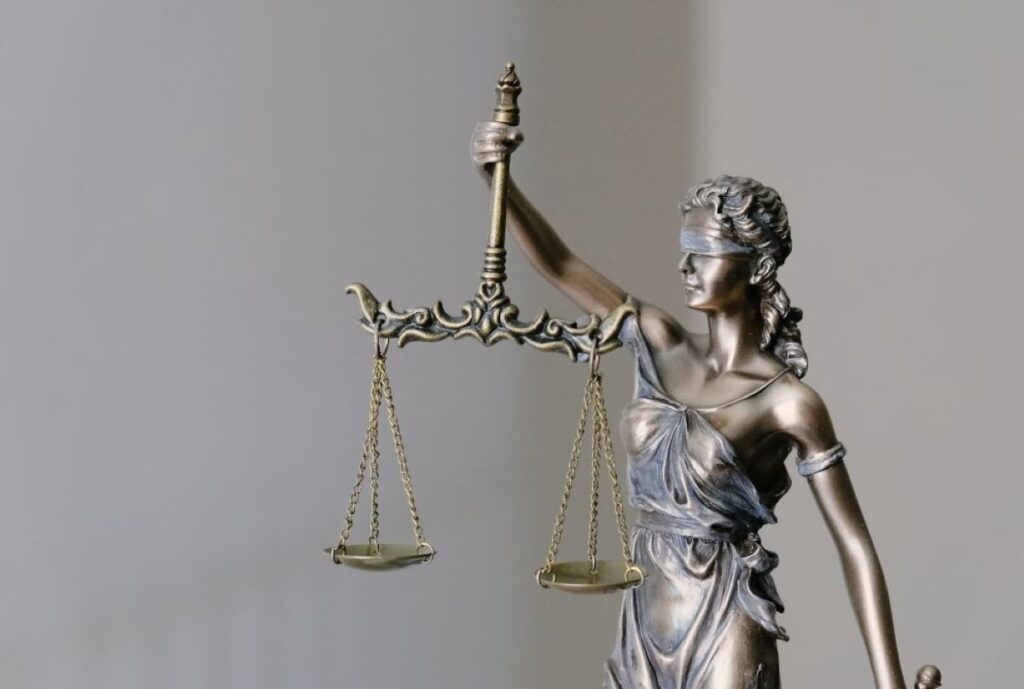 Corte Costituzionale accesso al gratuito patrocinio per la liquidazione controllata